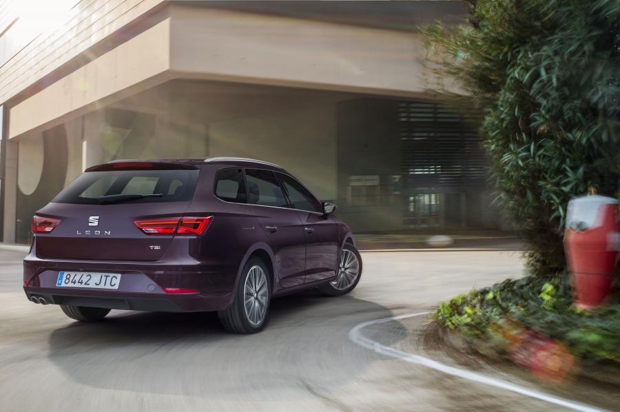  Seat Leon ST 2016 года  (WW) (фото 11 из 16)